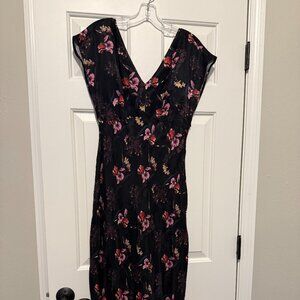 Madewell Long black pink flower dress STYLE N0090 size 4